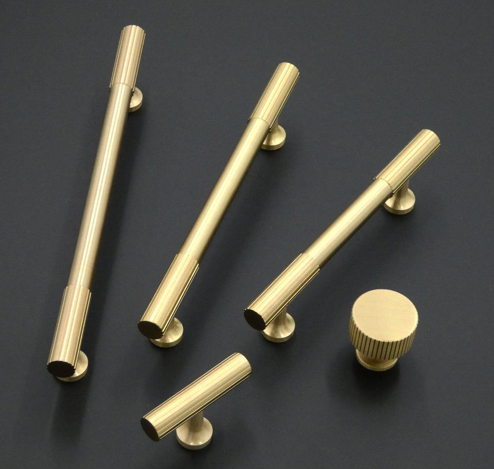 
                  
                    Brando - Modern Solid Brass Cabinet Knob and Pull with Linear Accent
                  
                