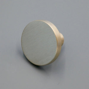 
                  
                    Traditional Round Knob- Brass Cabinet Pull
                  
                
