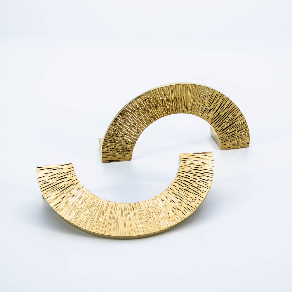 
                  
                    Neoma - Sleek Curved High Gloss Solid Brass Modern Cabinet Pull
                  
                