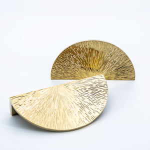 
                  
                    Elara - High Gloss Gold Half-Moon Modern Cabinet Pull
                  
                