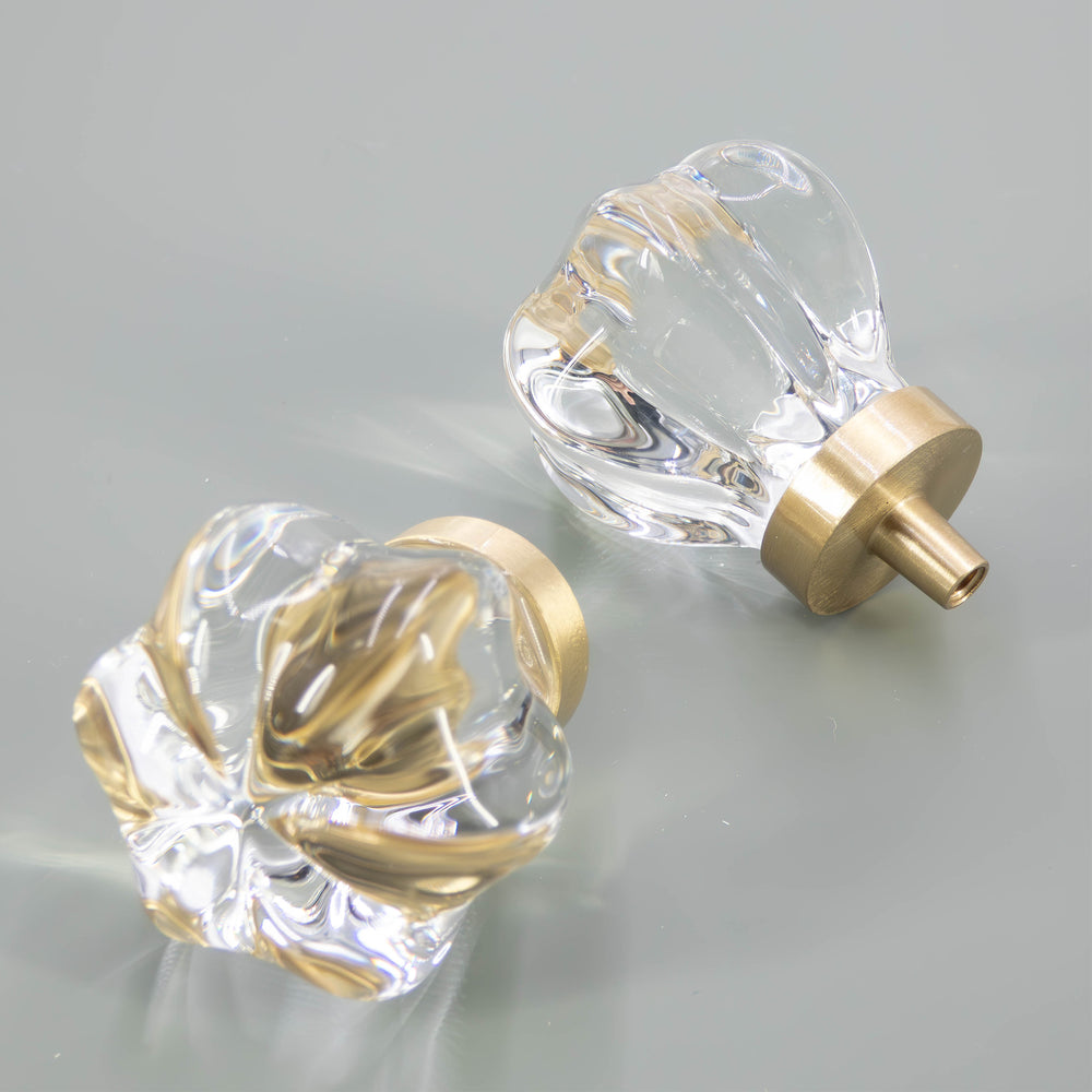 
                  
                    Fiore - Glass Cabinet Knob
                  
                