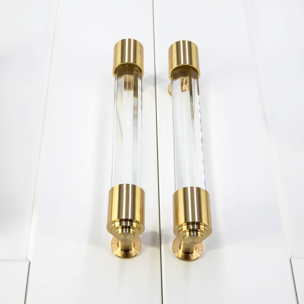 
                  
                    Akryl - Clear Acrylic and Brass Cabinet T-Bar and Pull
                  
                